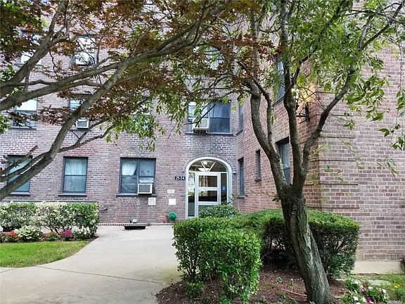 2nd image of 25-34 Union St #4
