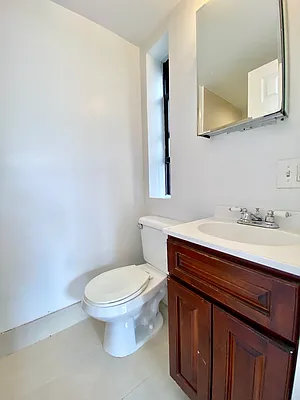 Rented by Compass | media 10