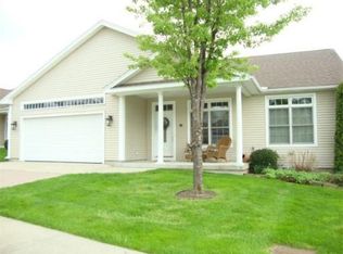 7 Strong Farm Ln, South Hadley, MA 01075