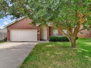 4306 Falcon Perch Cir, Arlington, TX 76001