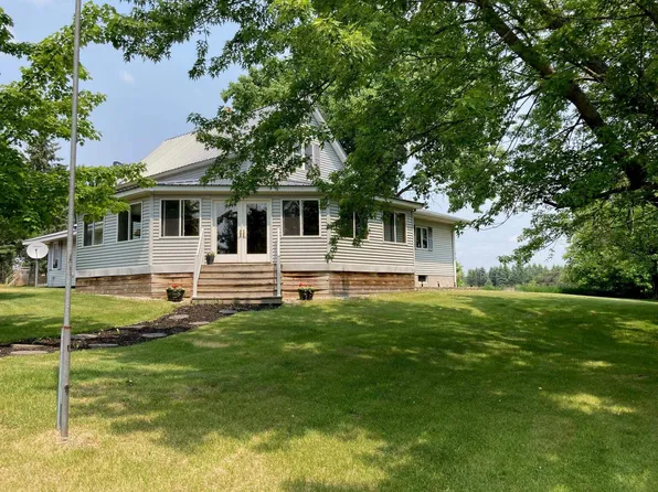 W4732 Mudbrook Rd, Marinette, WI 54143