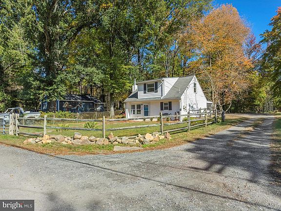 3rd image of 7707 Warsaw Ave