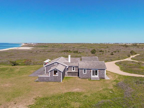 5th image of 10 Waquoit Rd