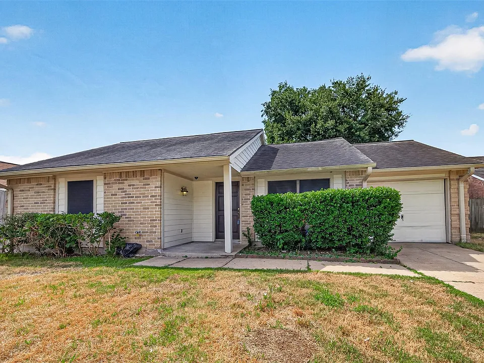 17307 Nordway Dr