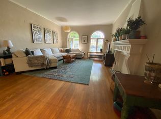 2562 Prospect, Milwaukee, WI 53211