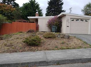 2375 Hillside Dr, Eureka, CA 95501
