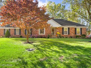 4614 Portico Ct, Jeffersontown, KY 40299