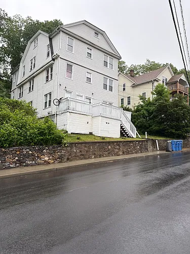 121-123 Wolcott St Photo 1