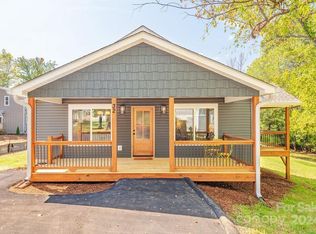 32 Gudger Rd, Candler, NC 28715