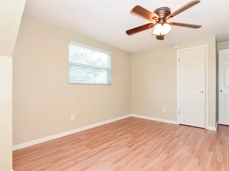12358 Monarch Cir — Photo 10