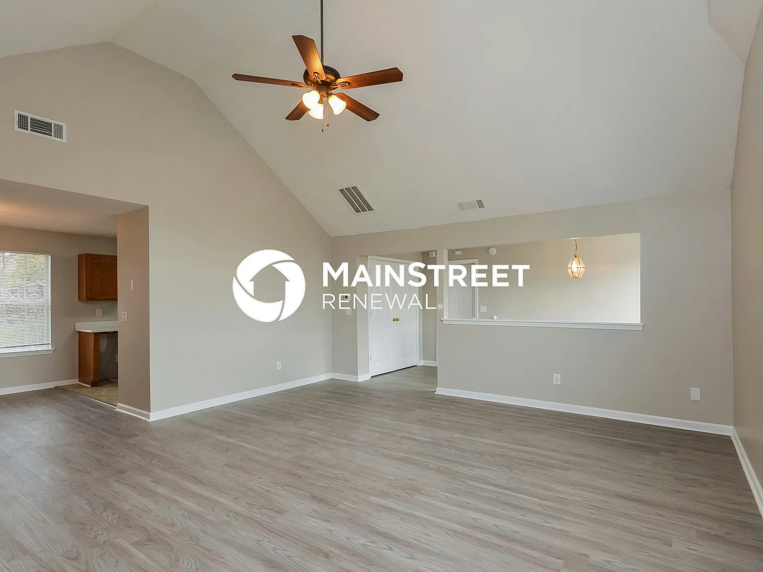 4365 Idlewood Park — Photo 3
