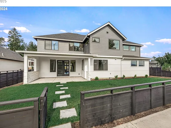 37802 SE Olson St, Sandy, OR 97055