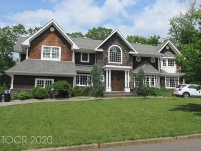 71 Greenwoods Rd, Old Tappan, NJ, 07675