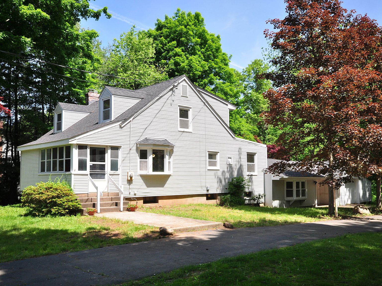 90 Tunxis Ave, Bloomfield, CT 06002 Zillow