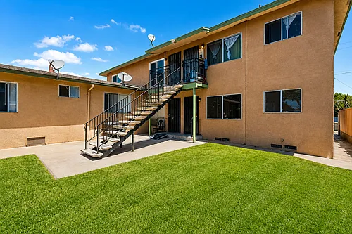 Modern 1 & 2 Bedroom Apartments in Logan Heights Photo 1 Modern 1 & 2 Bedroom Apartments in Logan Heights Photo 1
