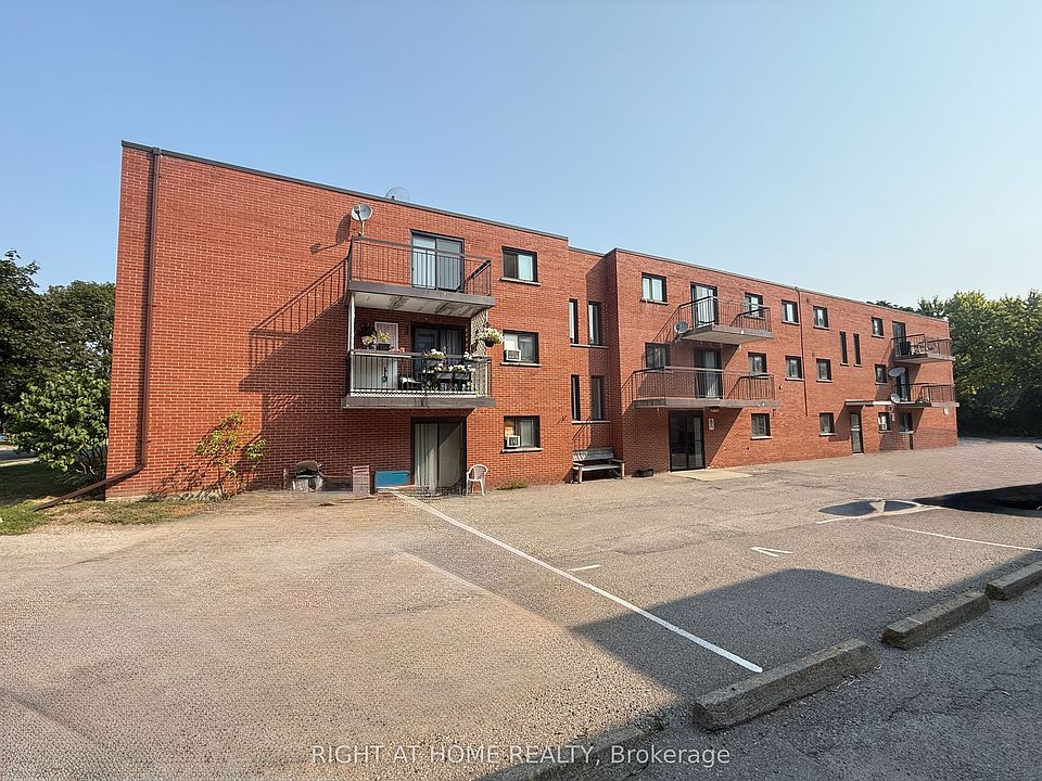 1st image of 555 Oxford St #205