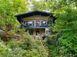 184 Ridge Rd, Lake Lure, NC 28746