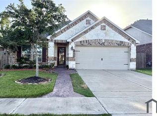7403 Cypress Pin Oak Dr, Cypress, TX 77433