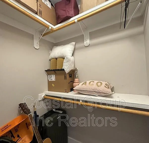 4635 Pleasant Ave #D — Photo 24