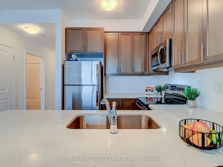 101 Shoreview Pl #332 — Photo 6