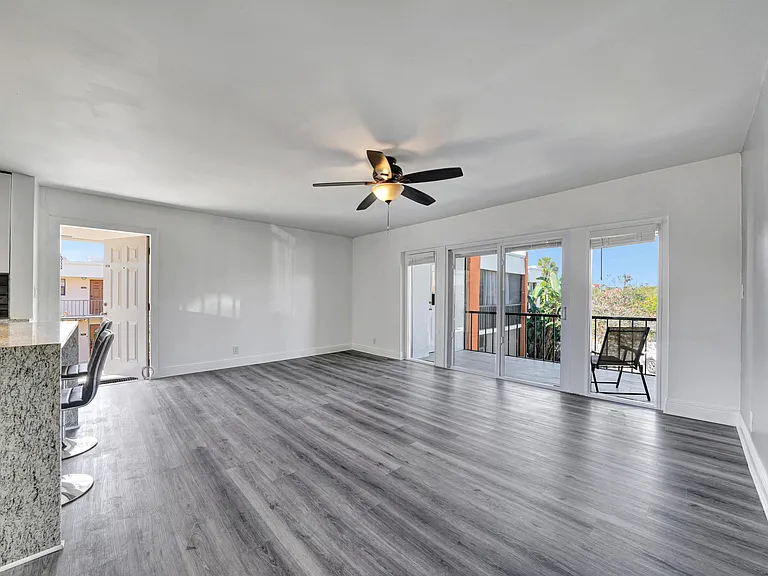 516 Osprey Dr #16C — Photo 5