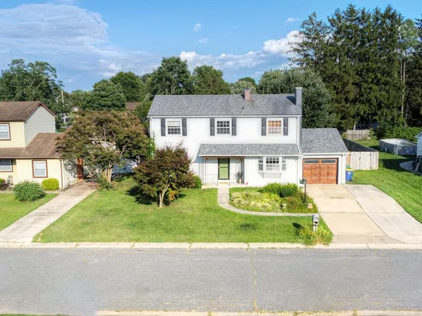 17 Tudor Ct, Dover, DE 19901