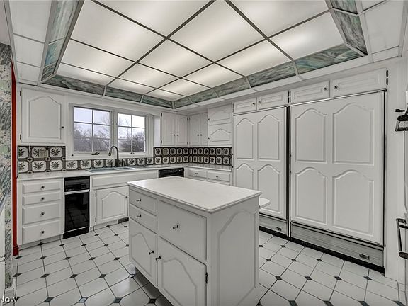 8th image of 2901 Vesper Dr