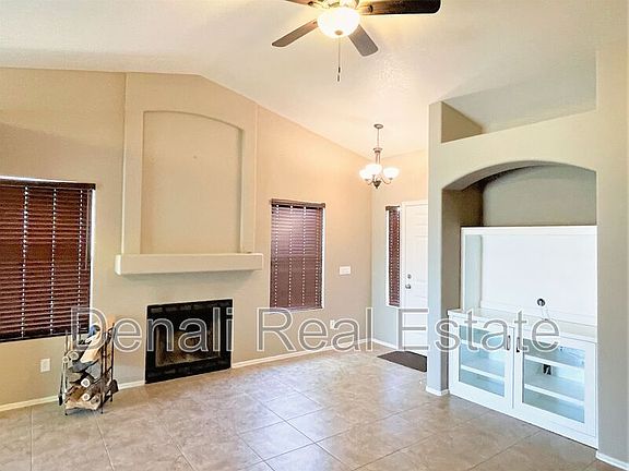 5th image of 7182 W Hunnington Dr