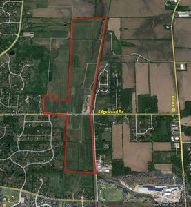 5200 Edgewood Rd, Crystal Lake, IL, 60012