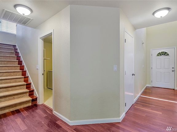 3rd image of 3039 Westside Dr NW