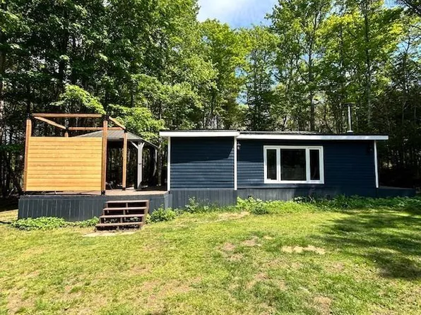61 Horseback Hideaway, Labelle, NS B0T