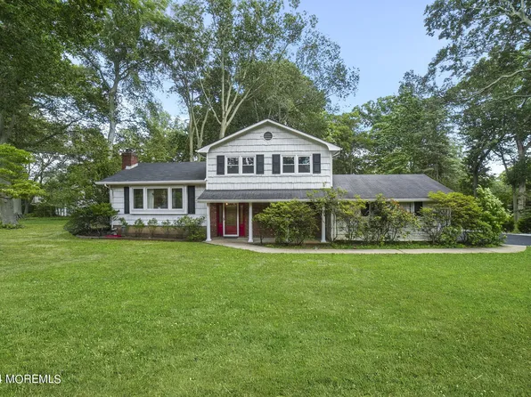 51 Dwight Road, Middletown, NJ 07748