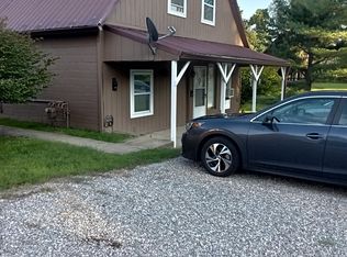 39 Pine St, Rio Grande, OH 45674