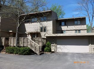 10374 Rich Rd, Bloomington, MN 55437