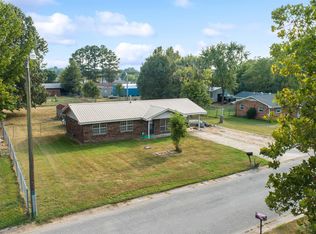 307 Carson St, Bono, AR 72416