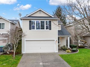 23502 SE 243rd St, Maple Valley, WA 98038