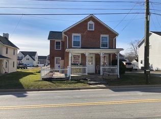 38 E Broad Way, Lovettsville, VA