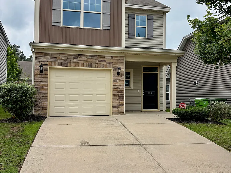 756 Helmsman Ln — Photo 1