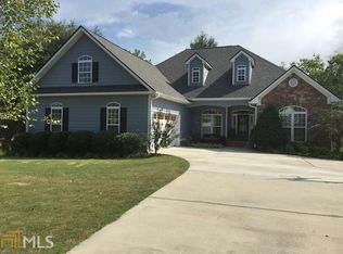 1051 Whispering Lakes Trl, Madison, GA 30650