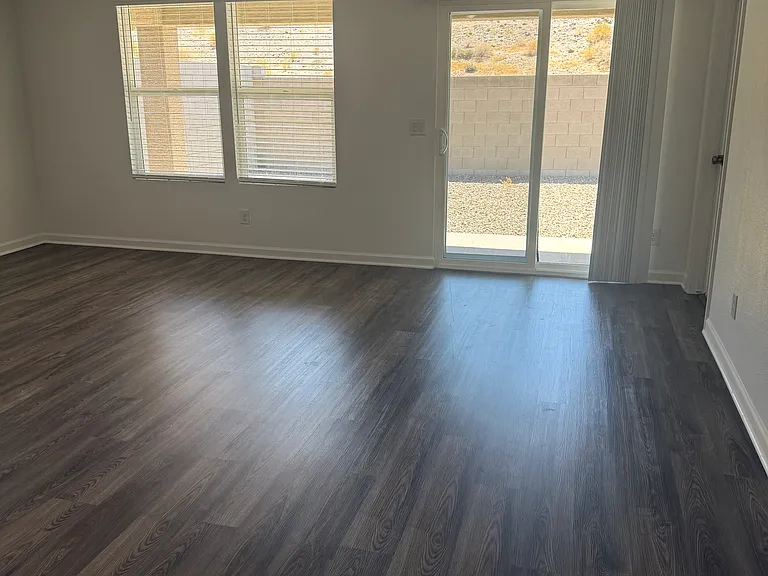 2340 Tapatio Dr — Photo 26