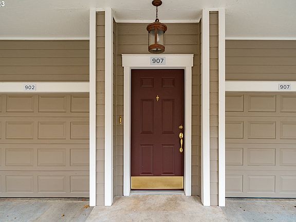 2nd image of 1210 NE 63rd Way Unit 907