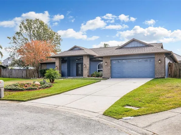 3745 Hillview Ct, Land O Lakes, FL 34639