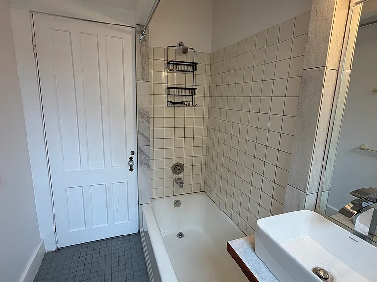 136 Reed Ave #136 — Photo 8