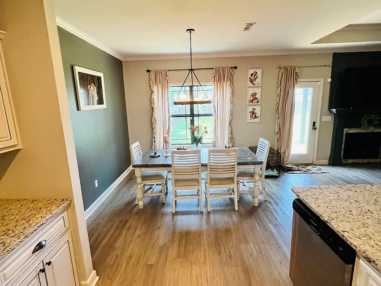 1380 Battles Rd — Photo 3