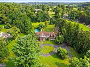 121 Davis Rd, Malvern, PA 19355