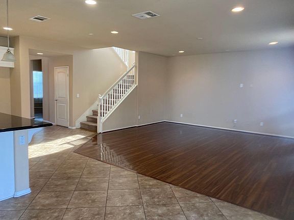 4th image of 13177 Park City Dr
