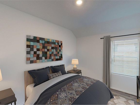 2nd image of 8011 Eagle Creek Ln