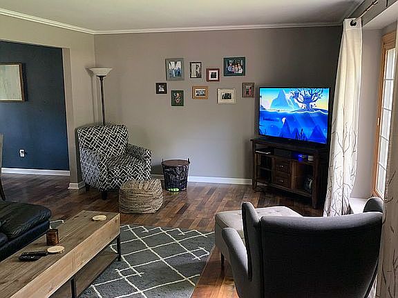 Front Living Room 