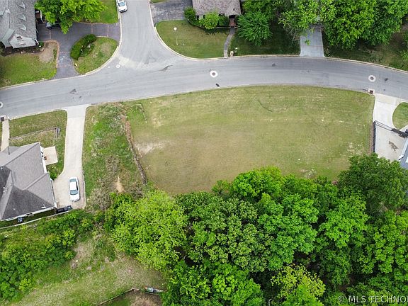 4th image of 5117 E 78th Pl S