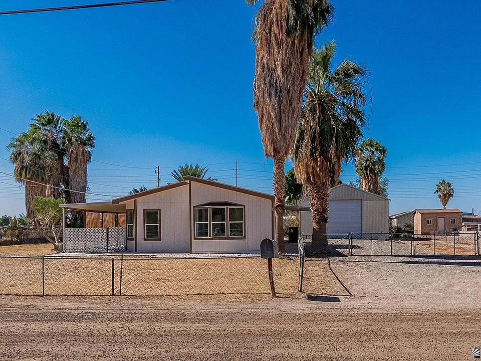 12546 S Cortez Ave